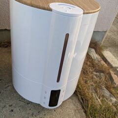 加湿器　ハイブリッド　エアコンで乾いた空気にうるおいをの画像