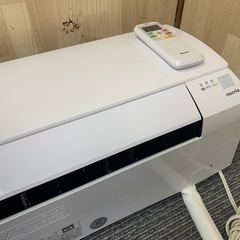 福岡市内取付料金込み　2022年　富士通　ルームエアコン　10-12畳　2.8kw　の画像