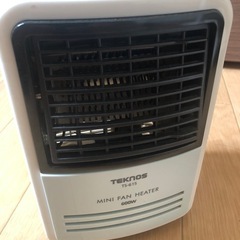 電気ストーブの画像