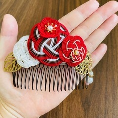 髪飾り　コーム　ヘアアクセサリー　浴衣の画像