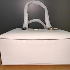 新品未使用　COACHショルダーバッグの画像