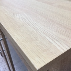 ニトリ キッチンカウンター 三枚扉の画像