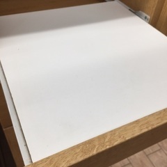 ニトリ キッチンカウンター 三枚扉の画像
