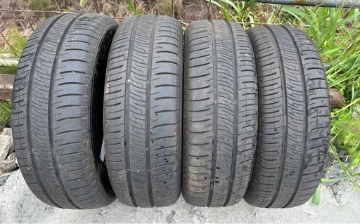 Dunlop 195/65R15   夏タイヤ４本