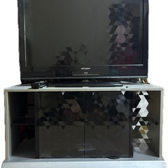 録画もできるテレビ＋テレビ台の画像