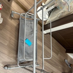 ベビーベッドの画像