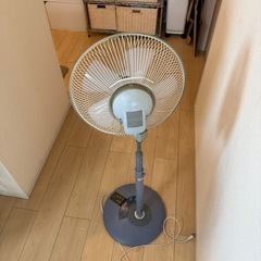 スタンドファン グレー 風量調整機能付きの画像