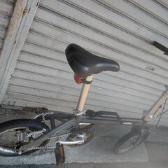 LOG OUTRUNK[ログ アウトランク]14吋折り畳み自転車 アルミ/グレーの画像
