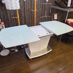 ガラス天板 伸長式 ダイニングテーブルのみ【現状渡し】カグマニアの画像