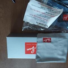 Ray-Ban　RB4258F サングラスの画像