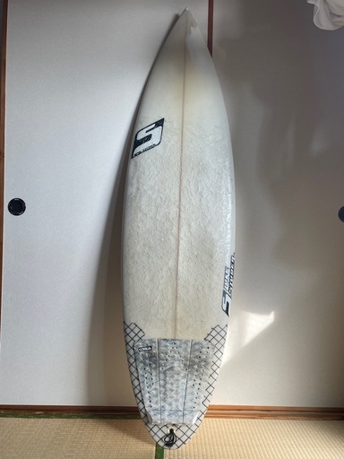 サーフボード　ルークスチューダー