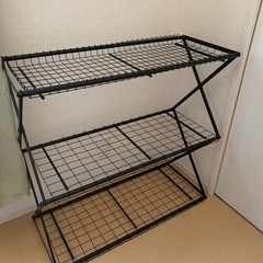 折りたたみ　軽量　収納ラック　スチールラック　黒色　キャンプ用　アウトドア用　観葉植物用　靴箱としての画像