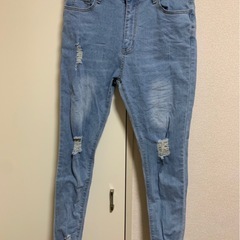 【SHEIN】スキニーデニムの画像