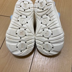 キッズサンダルの画像