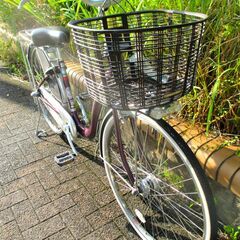 中古自転車 BRIDGESTONE ママチャリ 自転車 内装3段ギア 26インチ LEDオートライト パープル 通勤 通学 近所のお出掛けなどにの画像