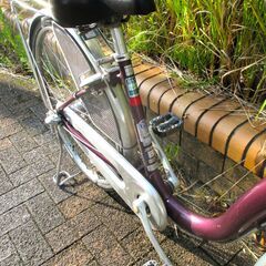中古自転車 BRIDGESTONE ママチャリ 自転車 内装3段ギア 26インチ LEDオートライト パープル 通勤 通学 近所のお出掛けなどにの画像