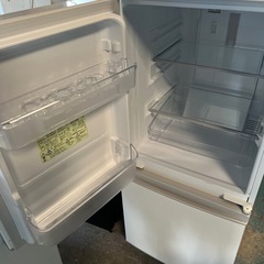 011 冷蔵庫 SHARP SJ-14E6-KW 137L 2018年製の画像