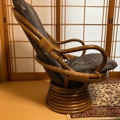 籐椅子・テーブルの画像