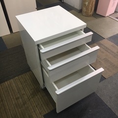 【美品】3段ワゴン／IKEA製の画像