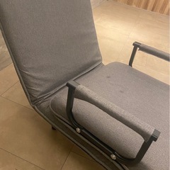 折りたたみソファベッド　1人掛けソファ　グレーの画像