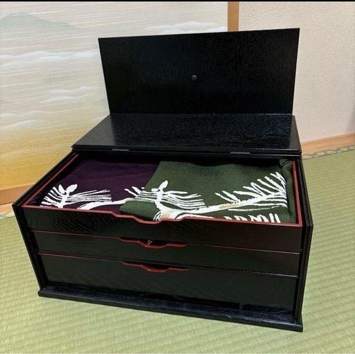【美品】結納セット　漆塗り 3段収納ボックス 黒　風呂敷　帛紗入り