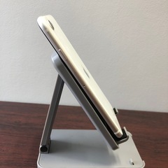 【美品】iPhone SE2  64GB の画像