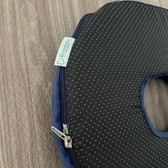 円座クッション　ドーナツ型の画像