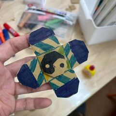 【アトリエべる小金井教室】✒️🎨透明板に絵を描いて…トリックアートの完成🌟（╹◡╹）♡の画像