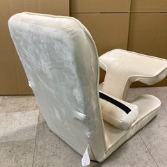 ニトリ ゲーミングザイス 2 座椅子 ホワイトカラーの画像