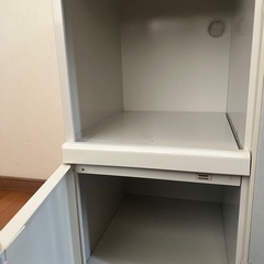 ハイザー　キッチン家具　米櫃の画像
