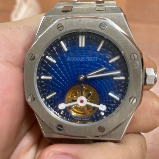 最安値の20万で売りに出します！！