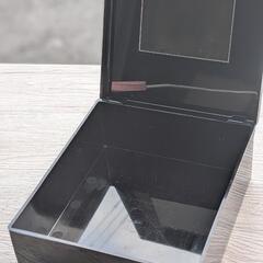 CHANEL ノベルティ　メイクボックス　非売品　ミラー付　ブラック　黒の画像