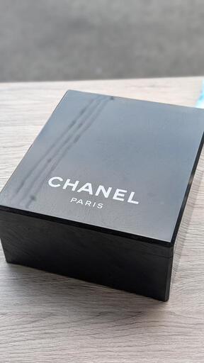 CHANEL ノベルティ　メイクボックス　非売品　ミラー付　ブラック　黒 CHANEL ノベルティメイクボックス非売品ミラー付ブラック黒