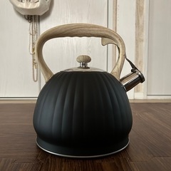 新品未使用 オシャレやかんの画像