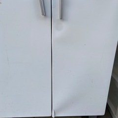 食器棚の画像