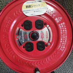 プラグ開閉式シールド電気コードの画像