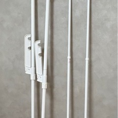 突っ張り室内物干し竿の画像