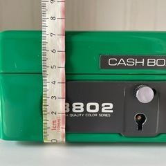 手提げ金庫の画像