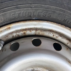 （早い者勝ち）145/80R13 スタッドレスタイヤ　ホイール付の画像