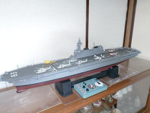 ディアゴスティーニ　護衛艦　いずも　ダイカスト艦船模型　完成品 圧倒的な精度で完全再現！全長約100cmの大迫力のスケールモデル