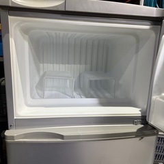 一人暮らし用冷蔵庫の画像