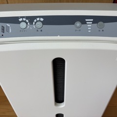 AWの空気清浄機の画像