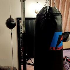 ファイティングロードのサンドバッグ150cmフレーム付きの画像