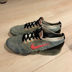 NIKE vapormaxの画像