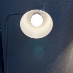 IKEA フロアランプの画像