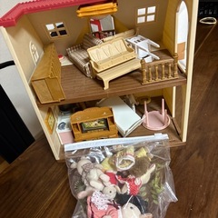 シルバニアファミリーセットの画像