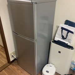 冷蔵庫の画像