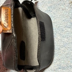 Canon キャノン　カメラケースの画像