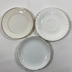 洋食器　プレート　小皿　角100円の画像