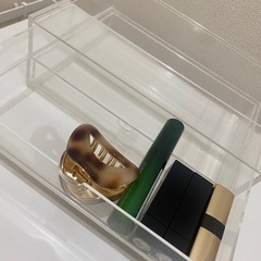 無印のアクリルケースの画像